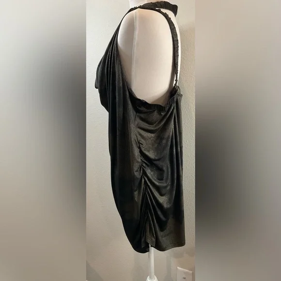 Torrid Draped Tank Top in Black with Subtle Gold Metallic Design - Picture 7 of 12